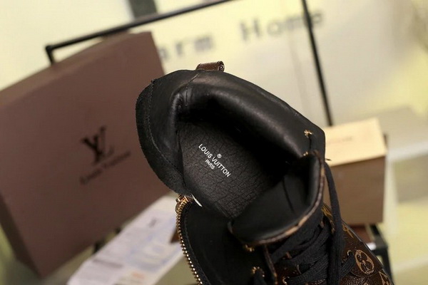 LV Casual shoes Women--006